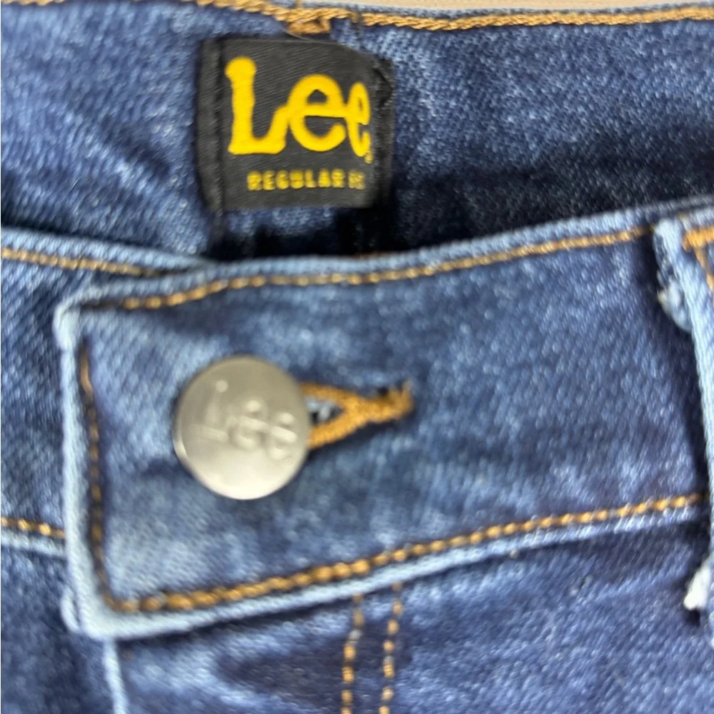 Lee Regular Fit Bootcut Jeans Two Sizes Dark Blue Denim Comfort Stretch 36x32 - Picture 4 of 9